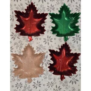 Set of 4 Maple Leaf Shaped Plastic Bowls — Fall Colors
